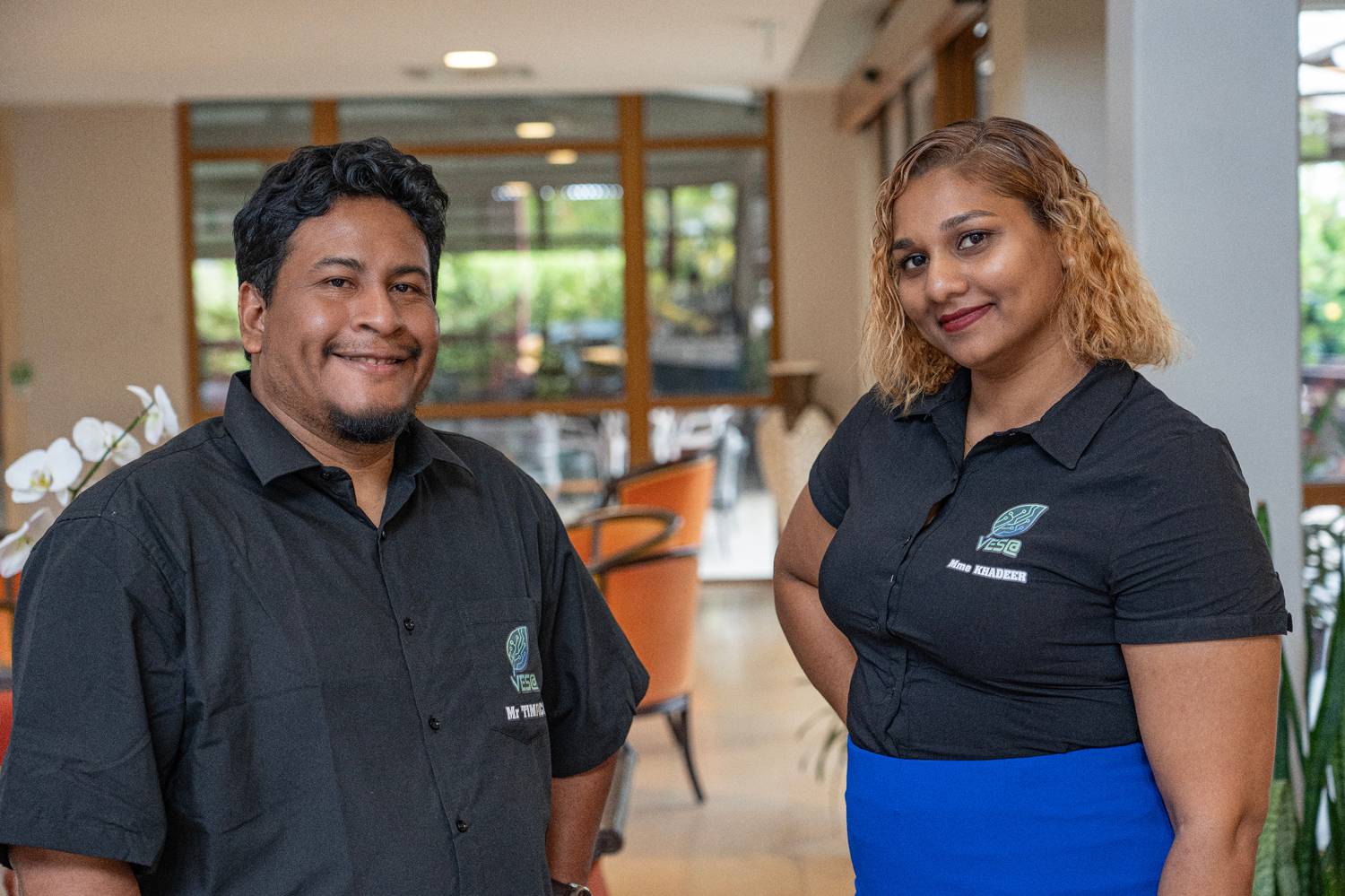 Nous vous attendons — V‑ESA